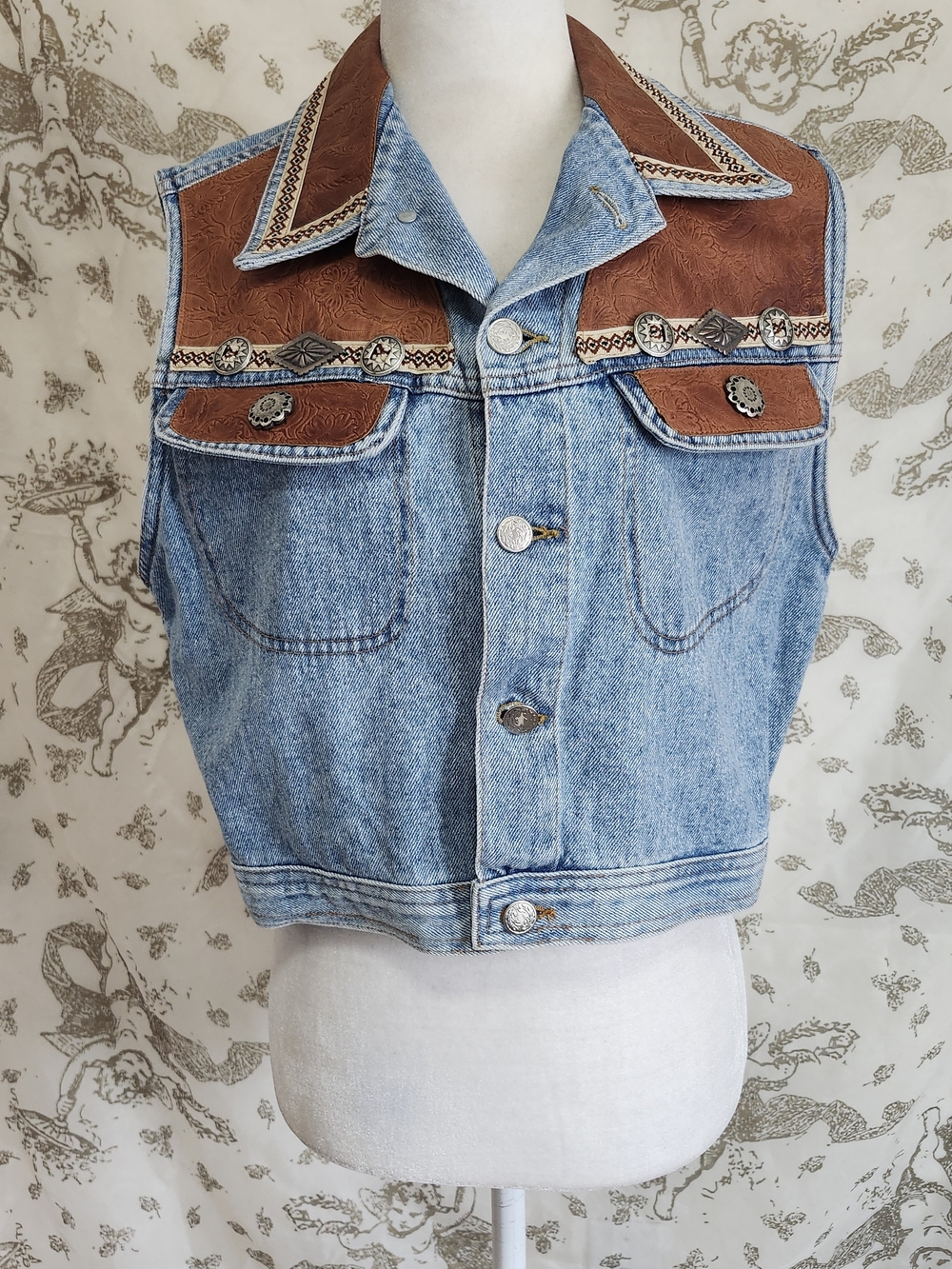 VTG 90s Shania Twain vibes leather & denim concho shells button up western vest